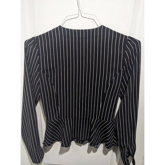 Aritzia Wilfred | Sabina Peplum Blouse in Navy Pinstripe - Picture 4 of 9